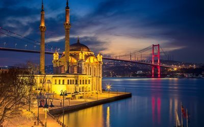 Османское барокко, Мечеть Ортакей, Босфорский мост, Стамбул, Турция